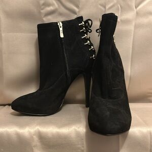 Women’s Marciano Black Suede Ankle Booties w/ Criss/Cross Lace Sz.9